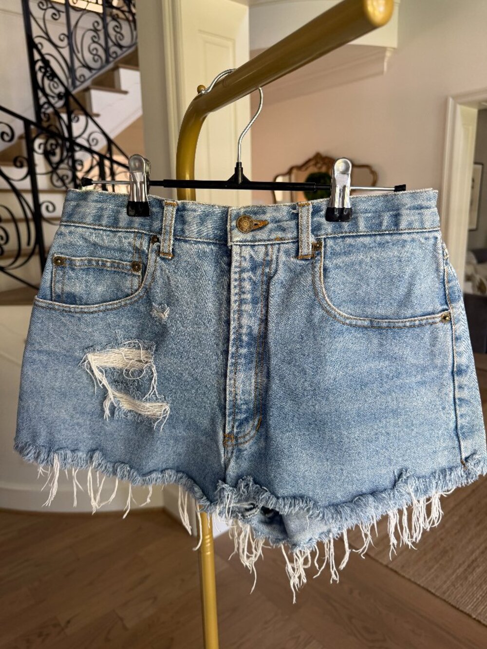 WilliWear Light-wash, High-Waisted Distressed Denim Cutoff Shorts | Size 10